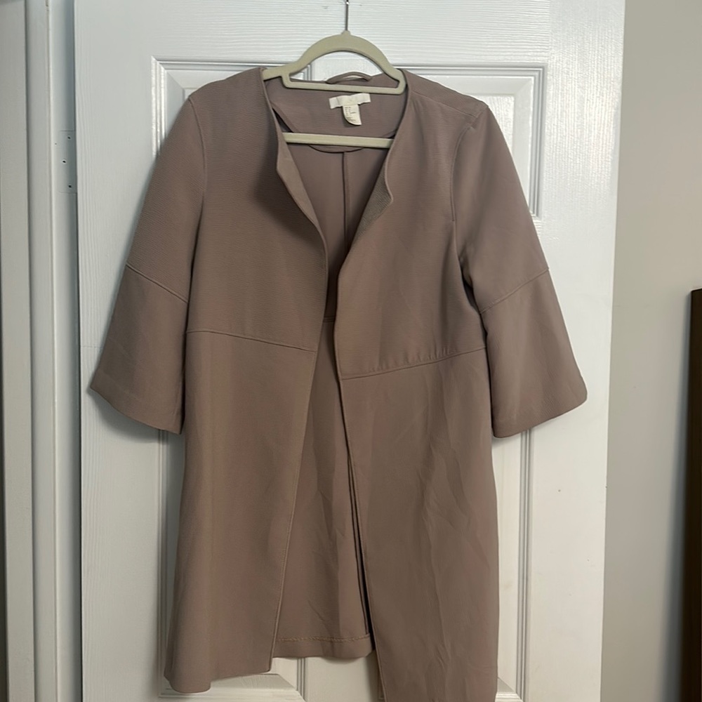 H&M Taupe long blazer - size 6